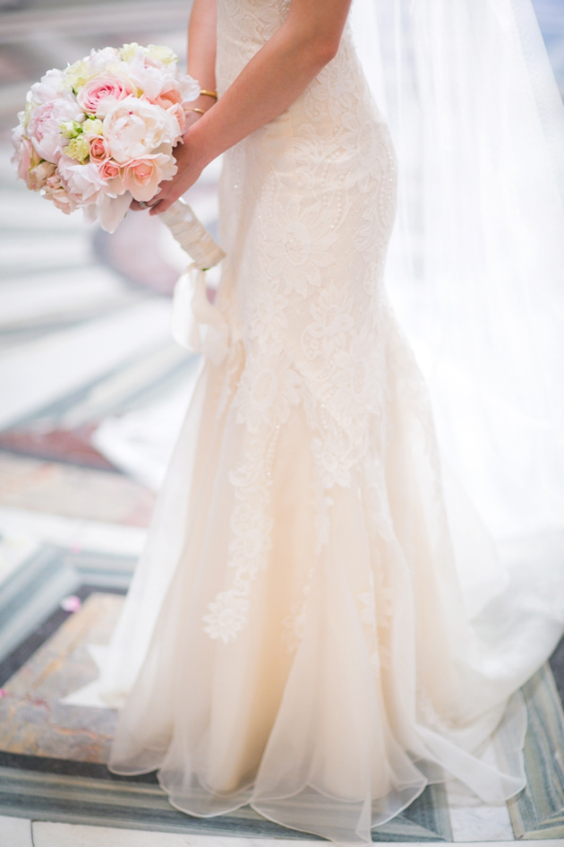 Paris-wedding-by-www.oneandonlyparisphotography.com_0007.jpg