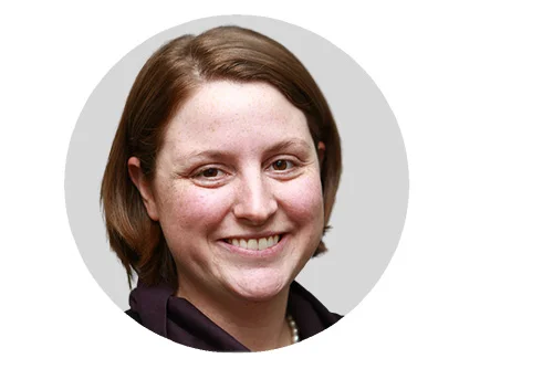 Jena Casbon is a speech therapist who helps fellow therapists start their own private practice!