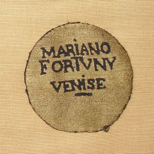Fortuny label