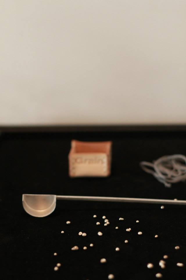 Ho Koo's side scoop spoon and precious "grains"
