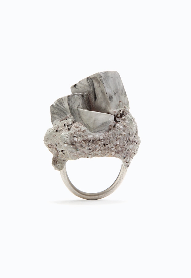 jade-mellor_CONCRETE OBJECTIVE RING.jpg