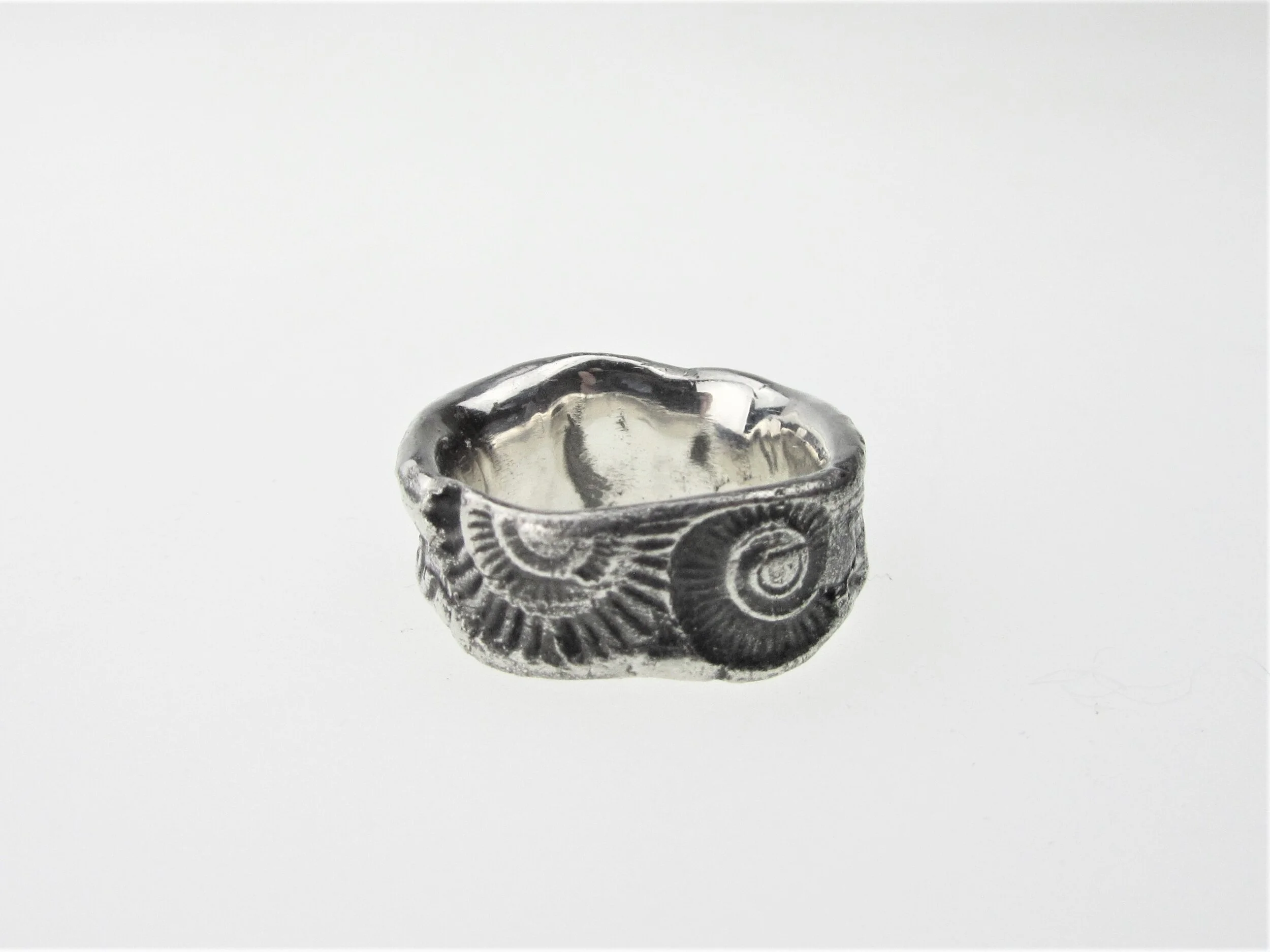 jade mellor silver fossil ammonite ring 3.JPG