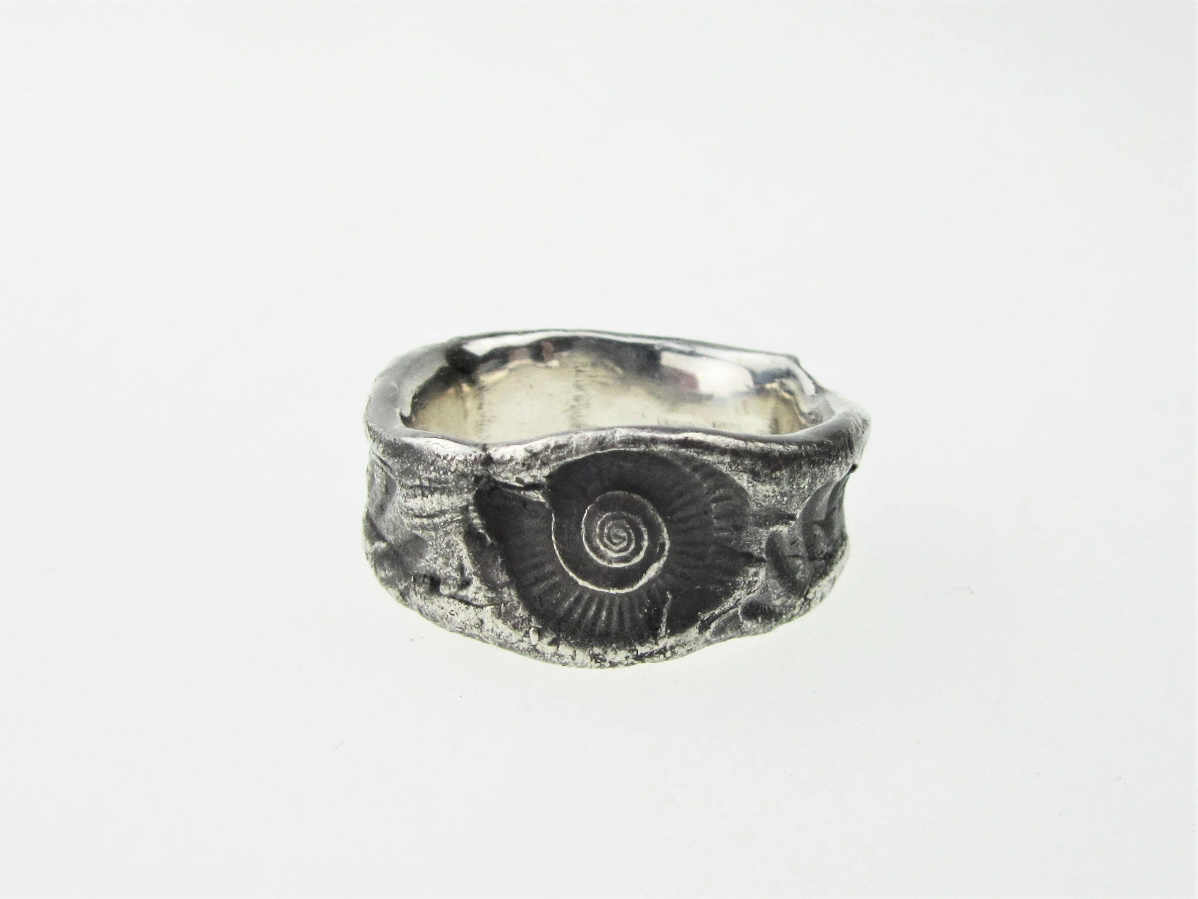 jade mellor silver fossil ammonite ring 1.JPG