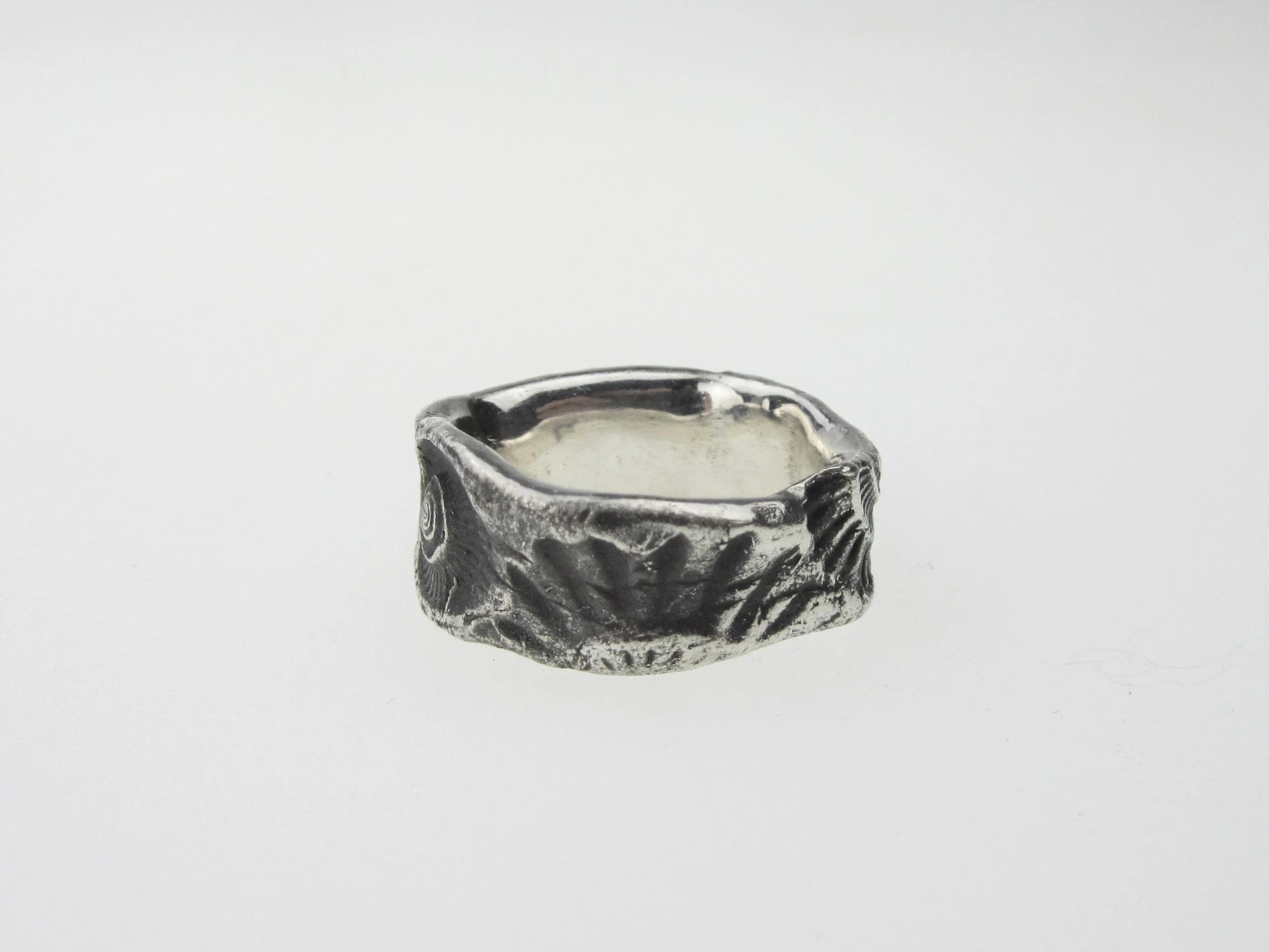 jade mellor silver fossil ammonite ring 2.JPG