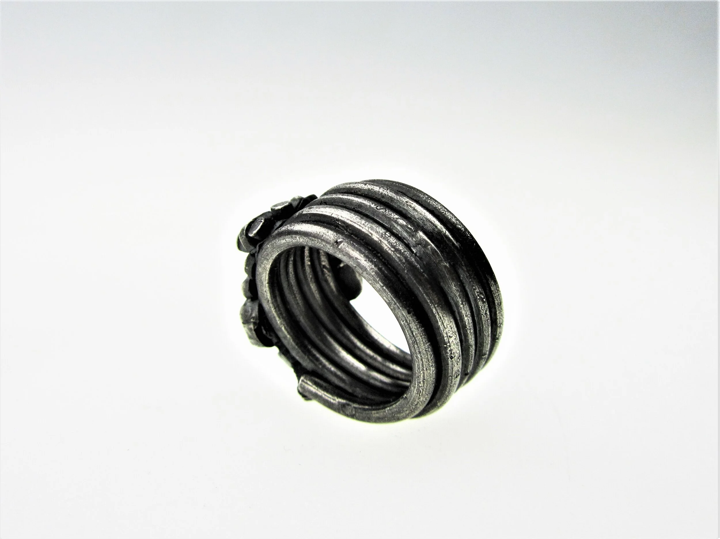 jade mellor caddis cluster ring small  10.JPG