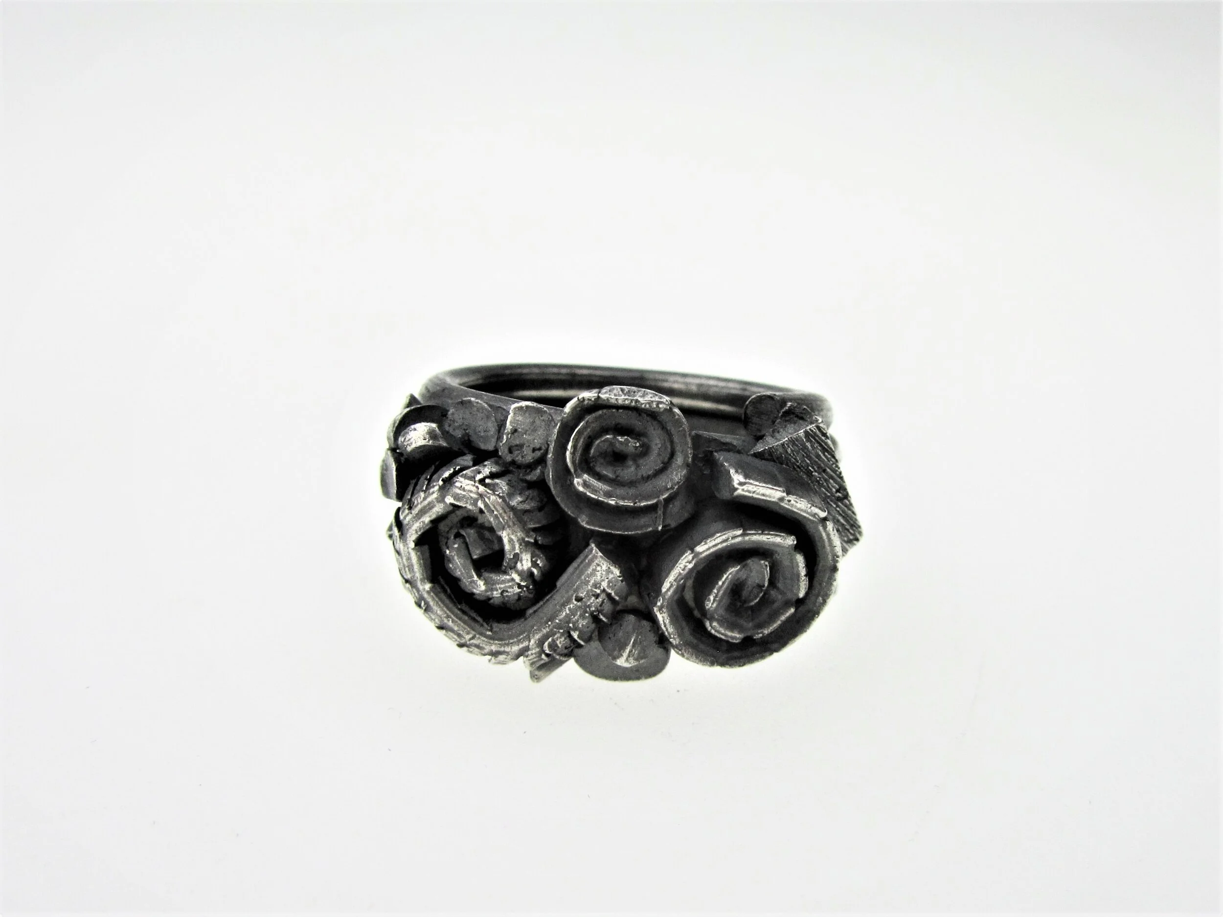 jade mellor caddis cluster ring small  6.JPG