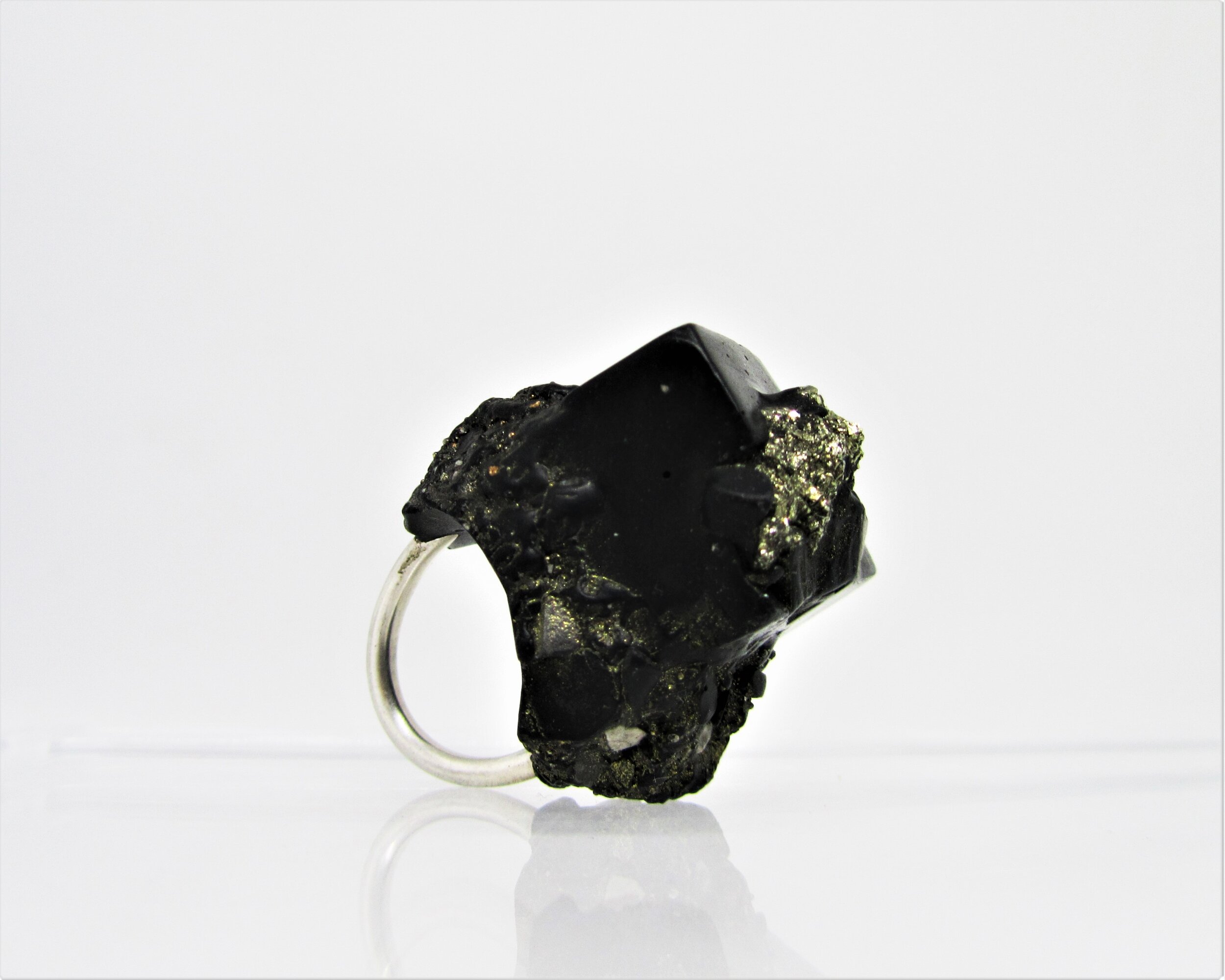 jade mellor black cube pyrite nugget ring.JPG