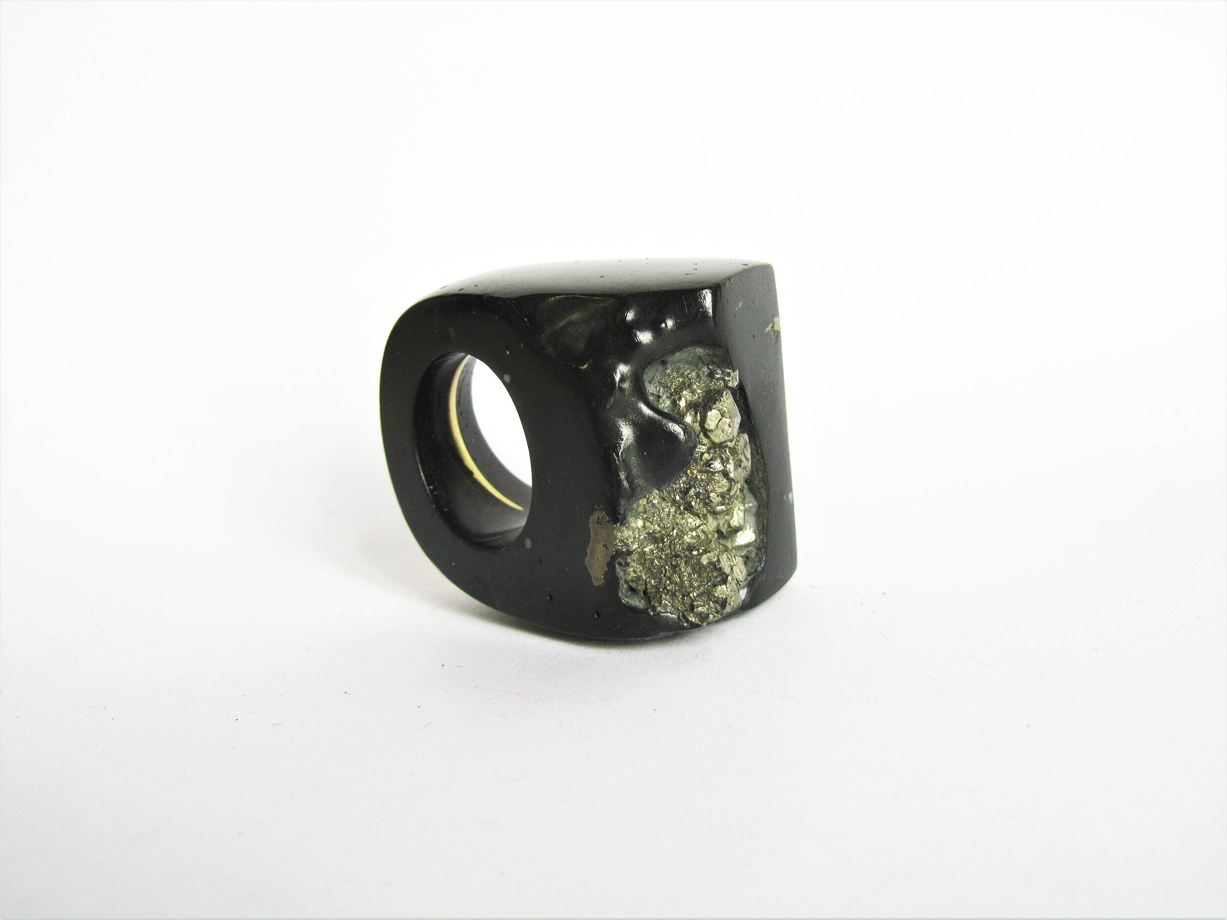 jade+mellor+pyrite+black+resin++mineral+ring.jpg