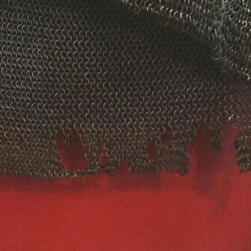 wallace+collection+chainmail+detail+edges.jpg