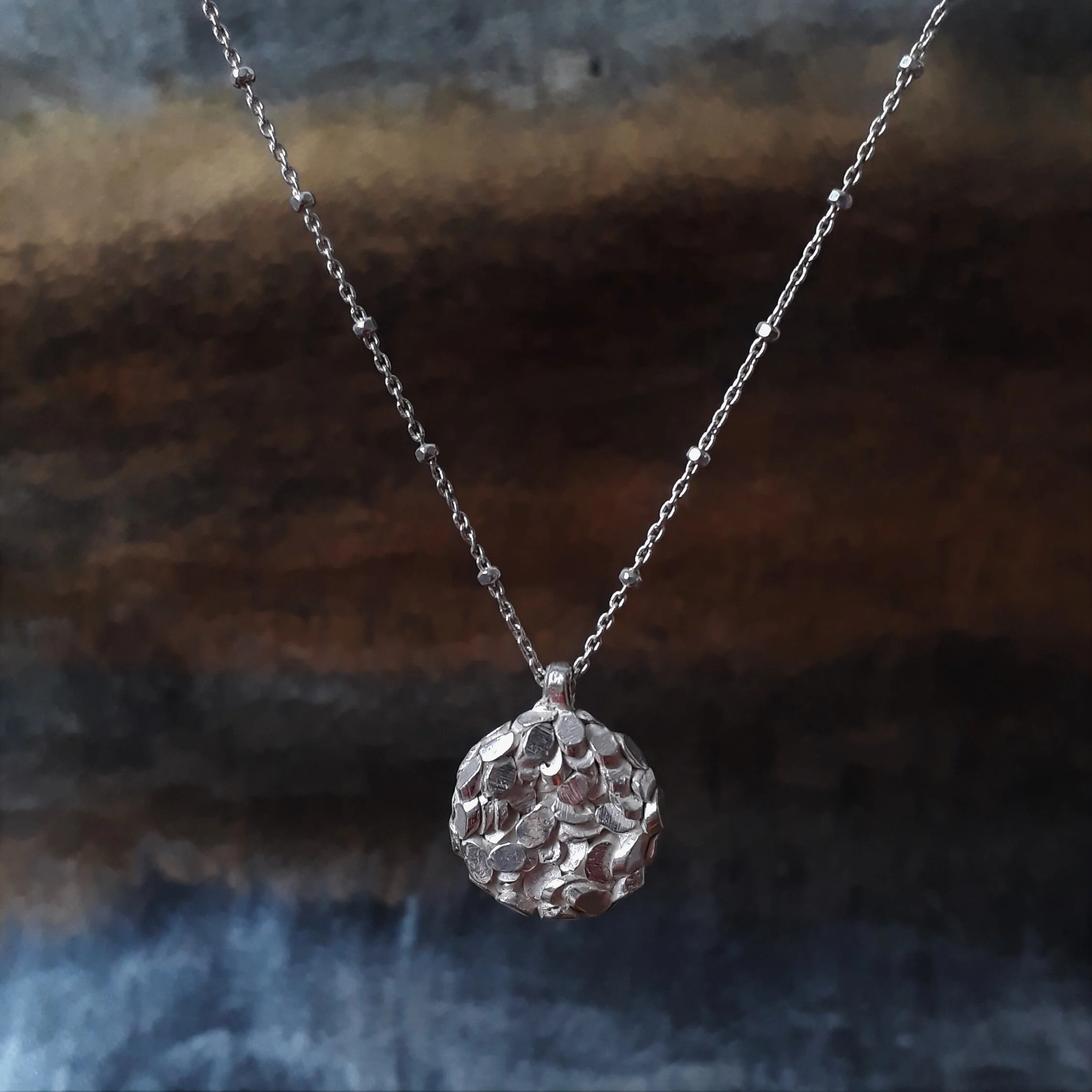 Caddis mini disc pendant silver — JADE 