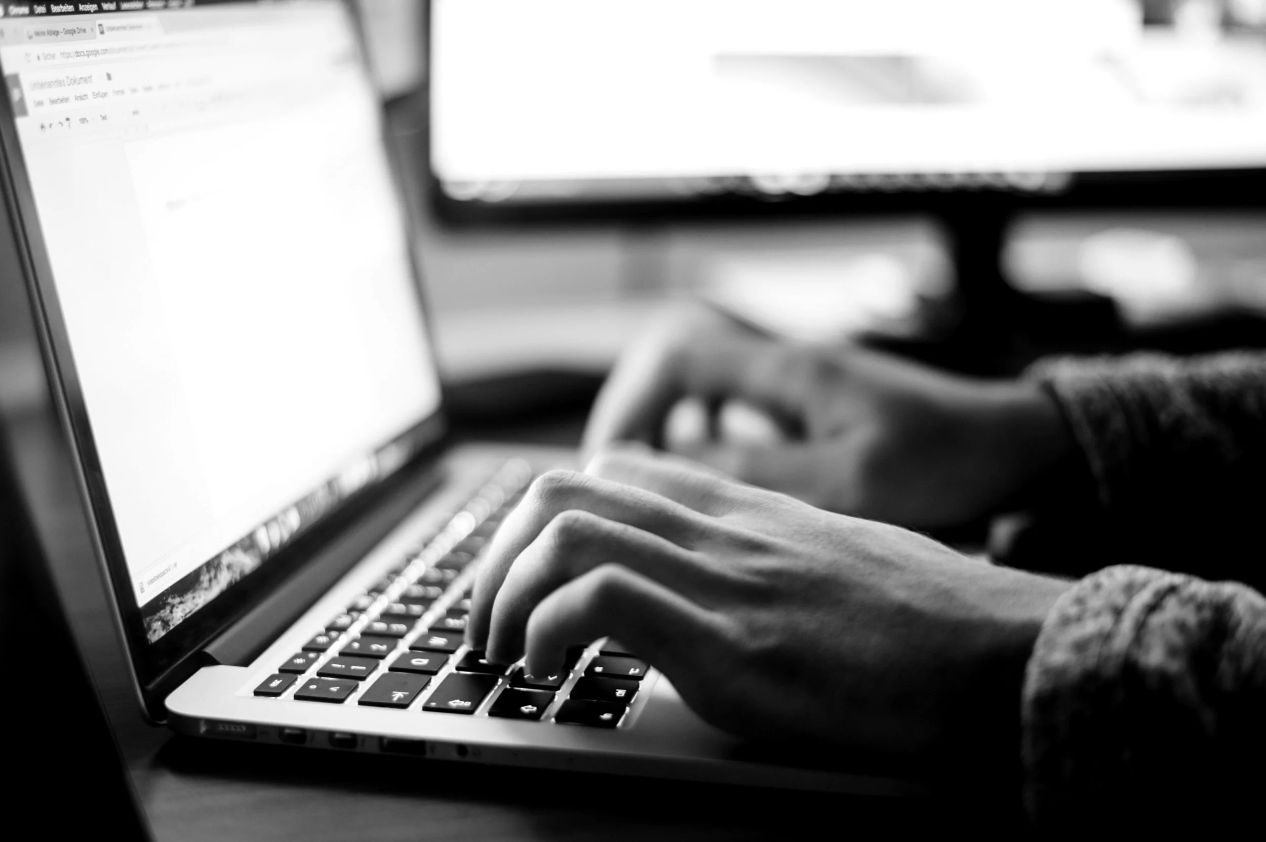 Online Shopping is Great for Clothes but Not for Event Liability Insurance