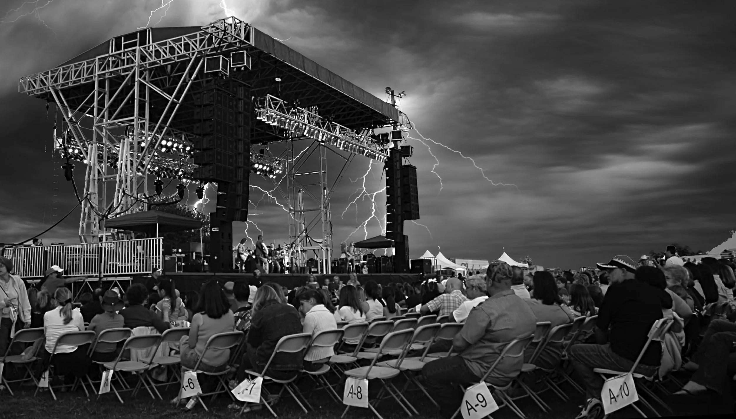 Side stage black alt.jpg