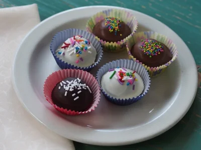 truffle_cakes_plate.jpg