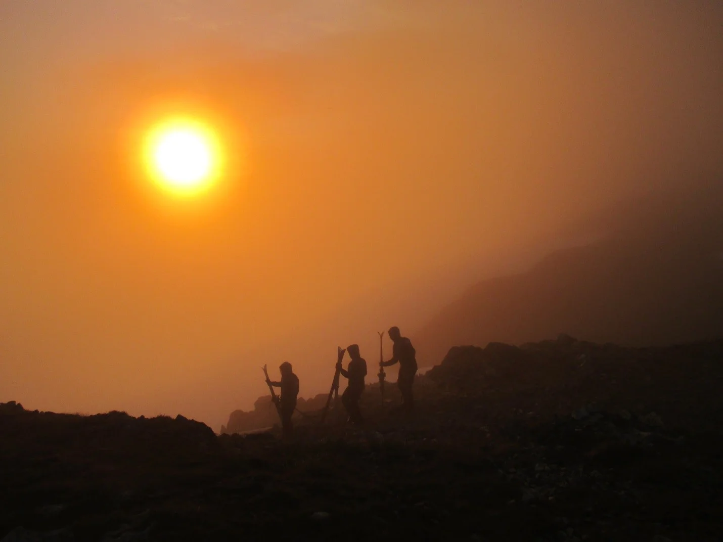 Riding the sunset. Photo by Sämi Hepner.