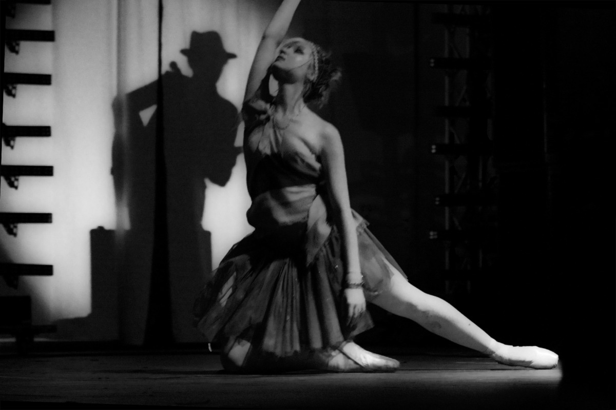 Pete Doherty's Shadow and Dancer