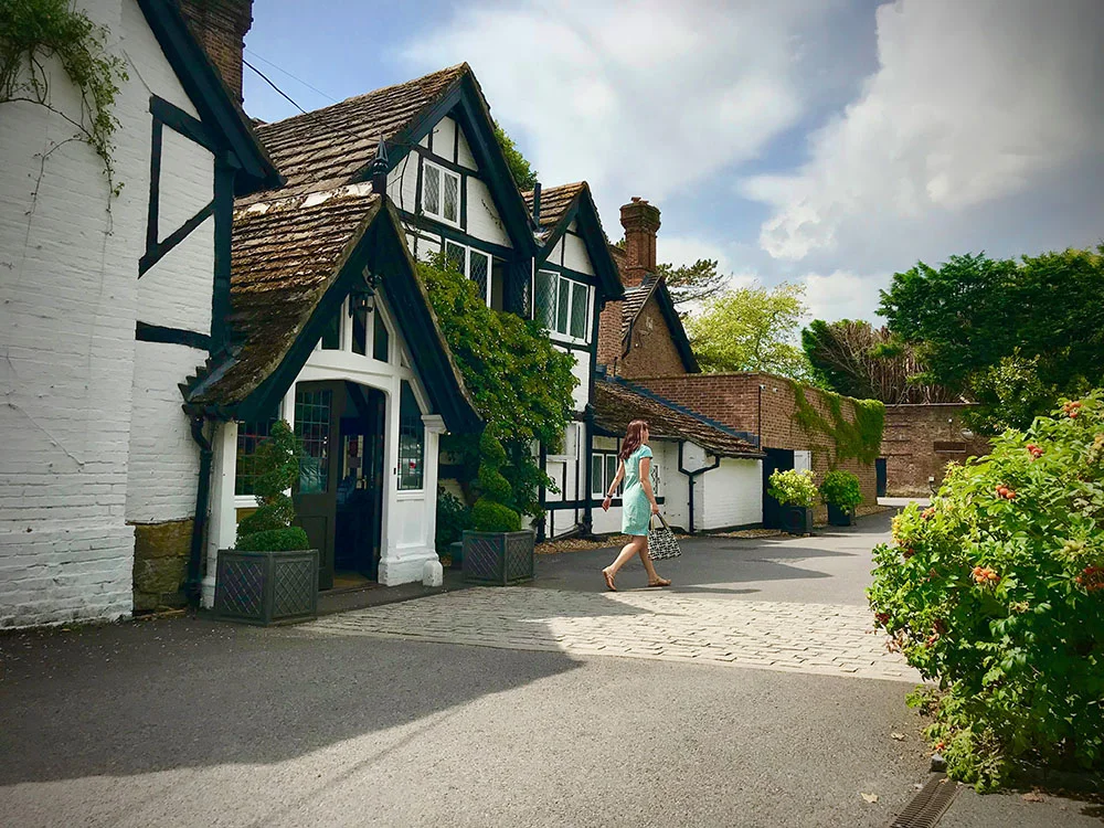 ockenden-manor-hotel-and-spa-cuckfield.jpg