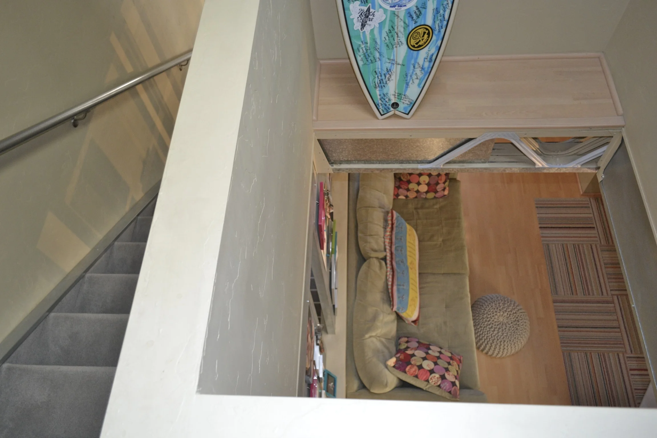Pass through between second and third levels. A skylight is located directly above this opening on the third level. 