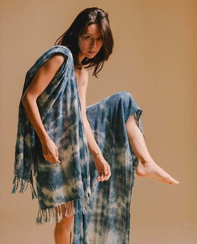 2 ) Clothing