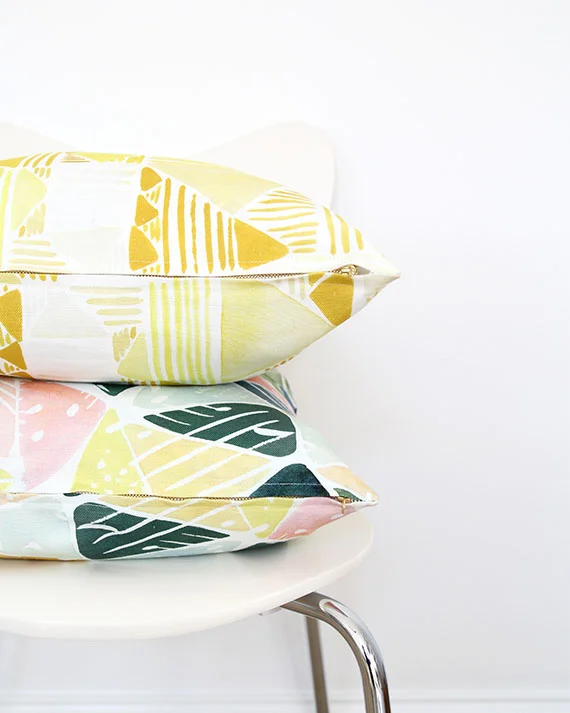 tp_geo_015_yellow_paired_closeup2.jpg