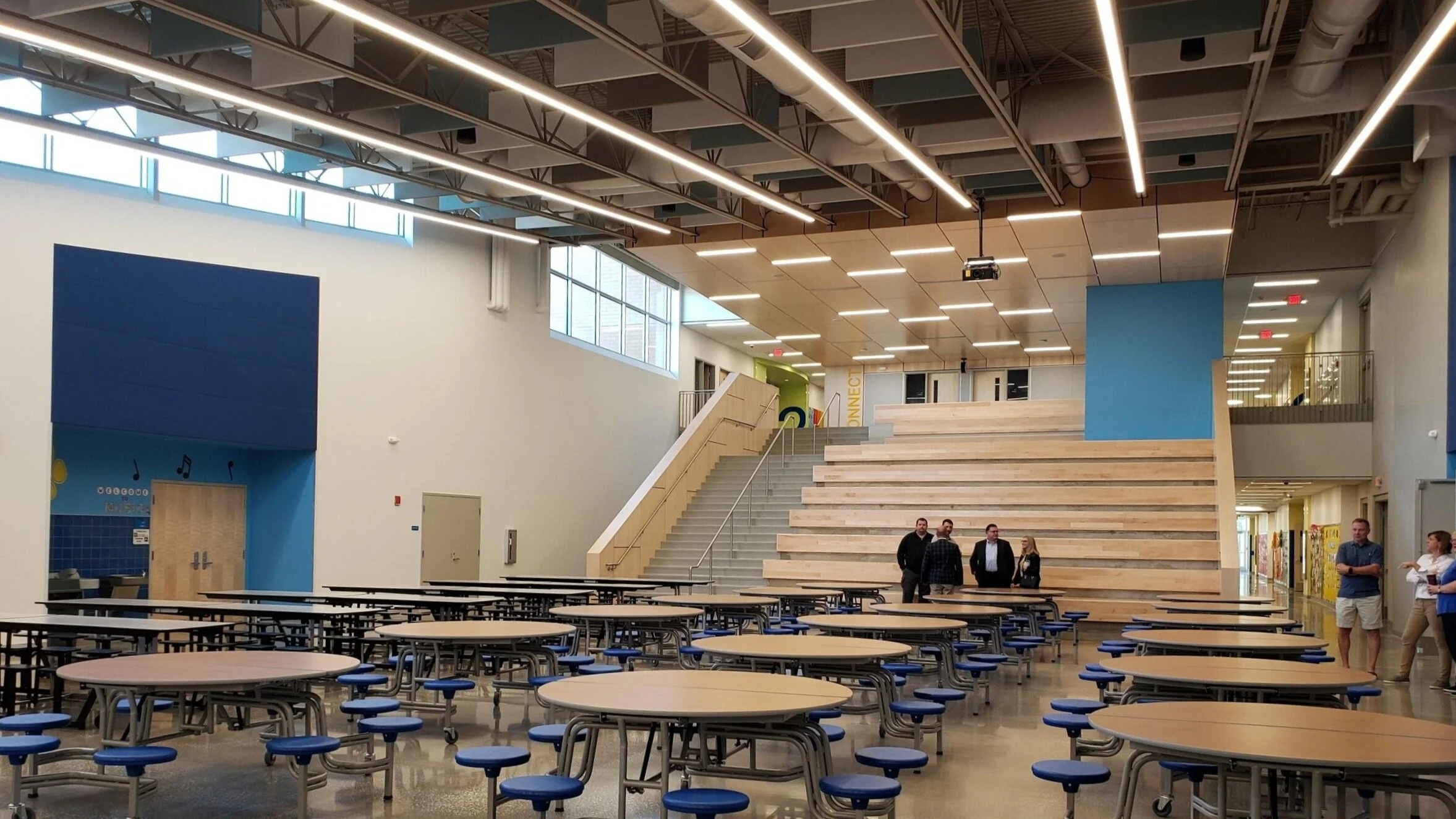 Gathering Space A new Student Commons serves as the heart of the school’s updated layout, while encouraging a greater sense of community and collaboration that the client aimed to impart throughout the project.