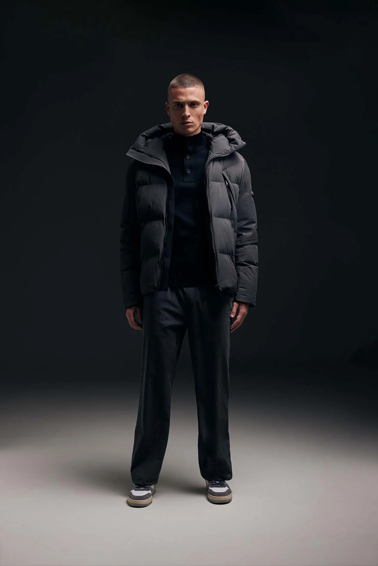 Campagne fotoshoot in de studio met modellen Genti AW2507.jpg