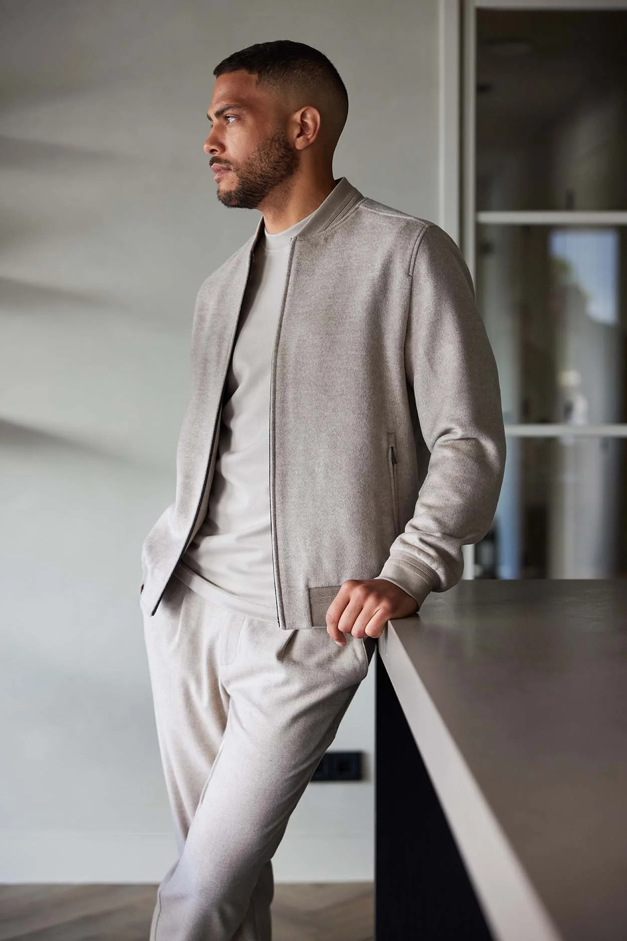 Campagne fotoshoot op locatie met modellen Gentiluomo AW26 05.jpg