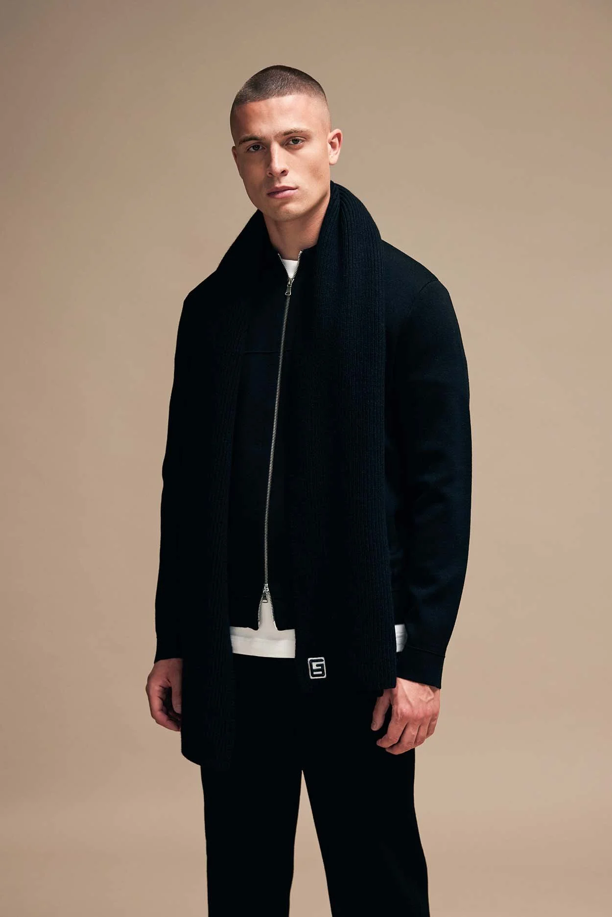 Campagne fotoshoot in de studio met modellen Monogram AW25 10.jpg