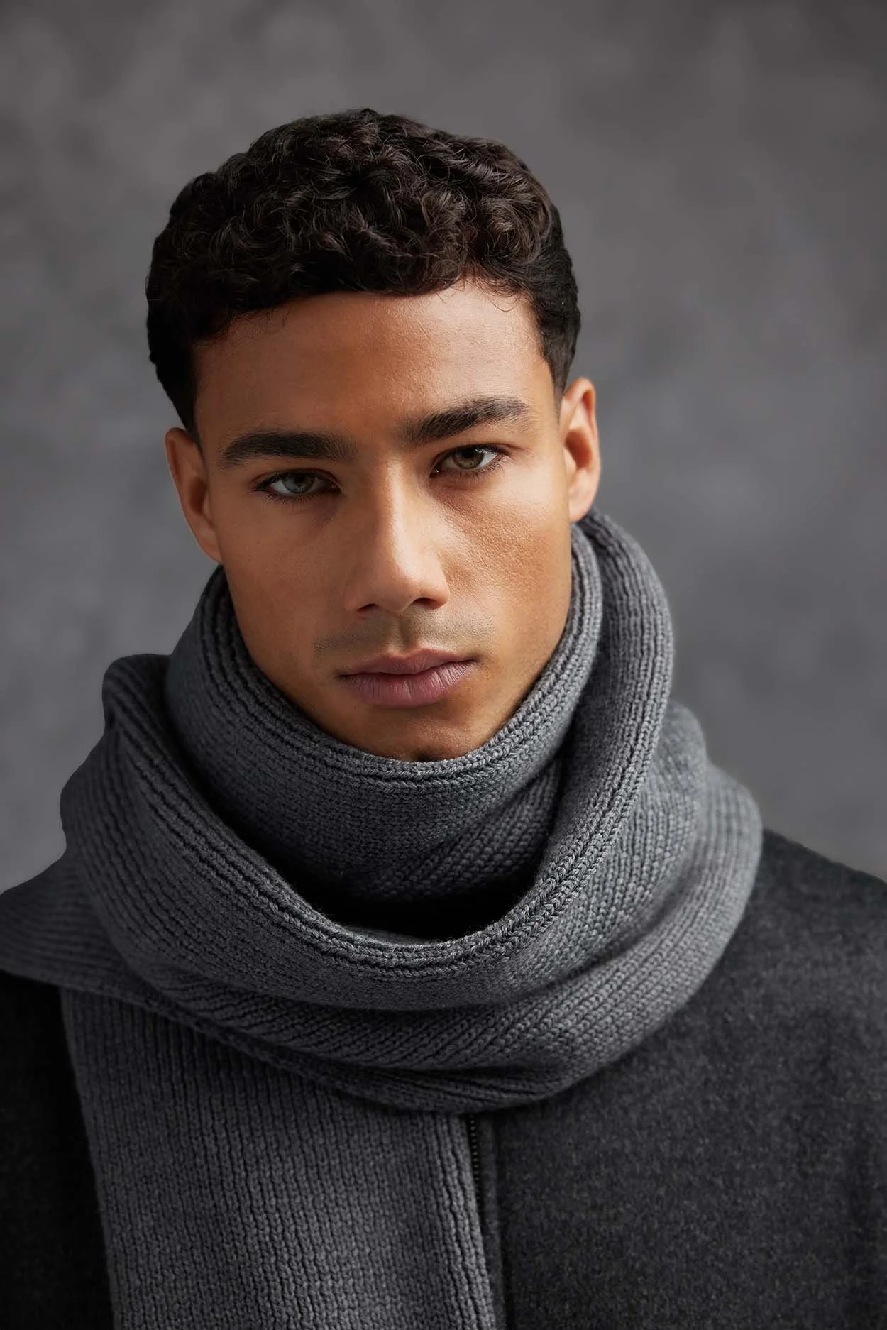 Campagne fotoshoot in de studio met modellen Genti AW2605.jpg