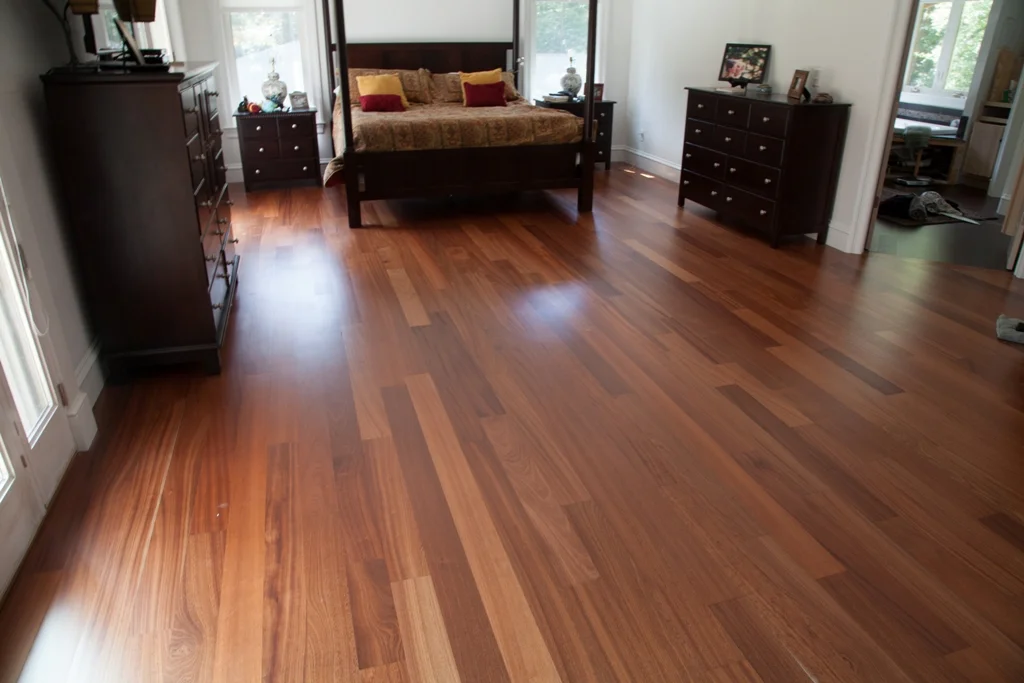 Sapele Engneered Flooring Prefinished 4-3/4"