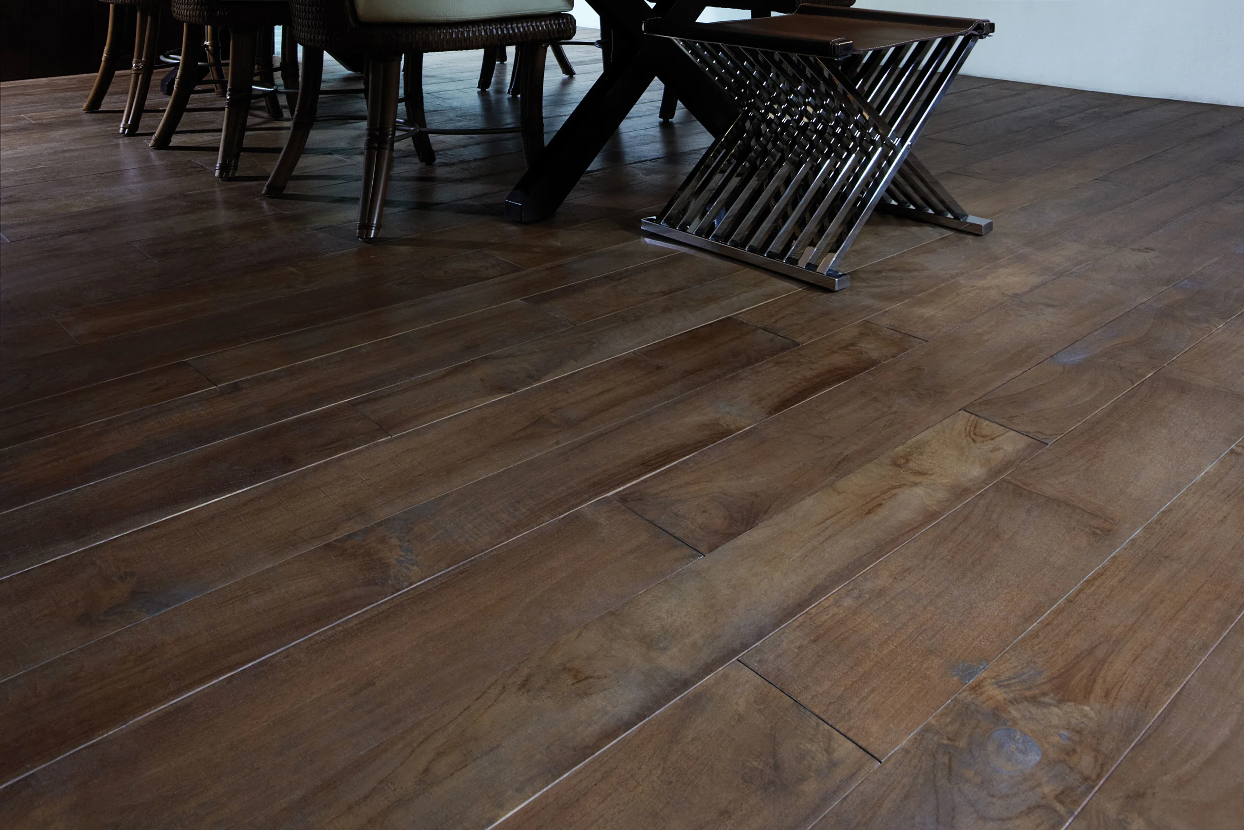 Plantation Teak Radisson