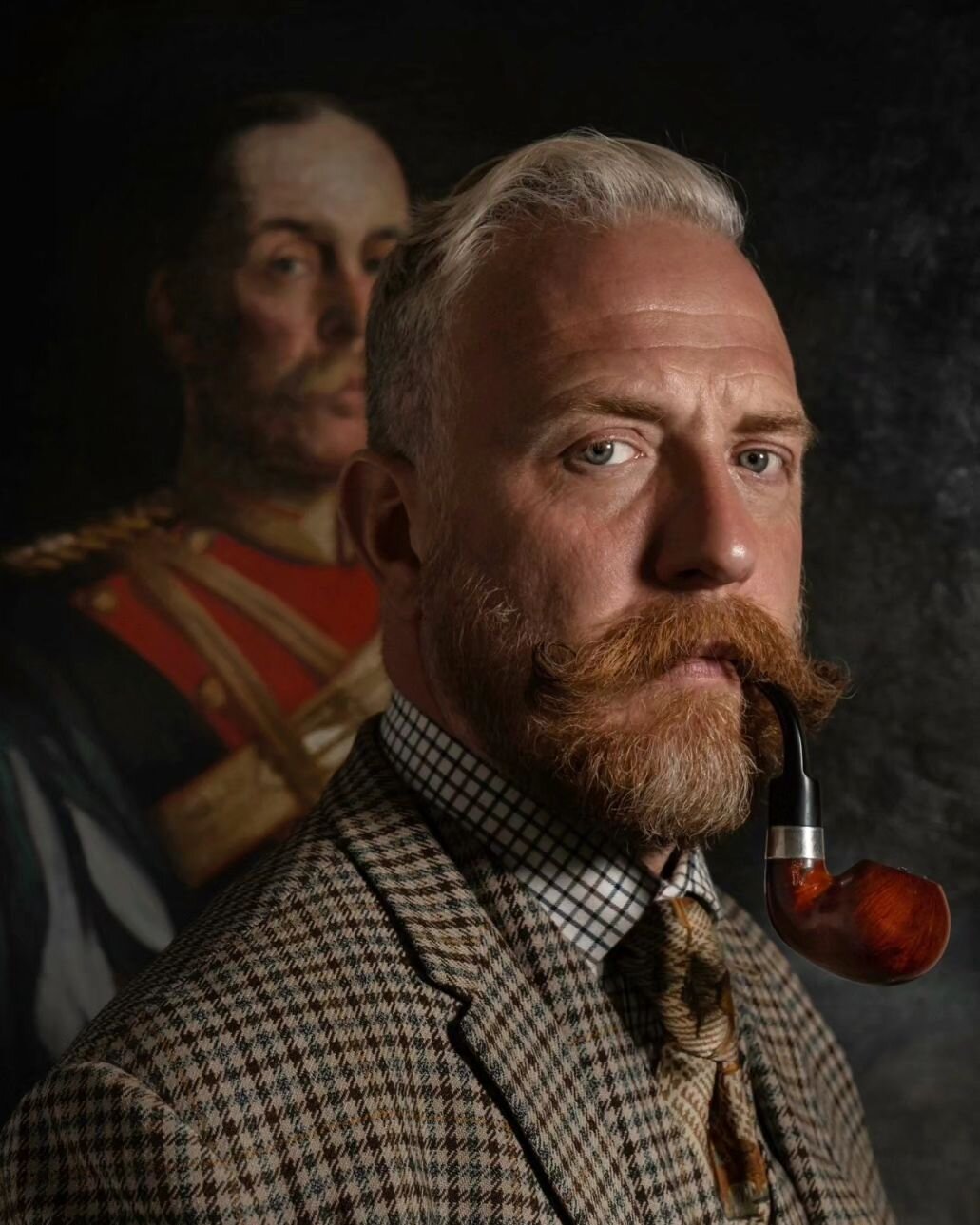 Wishing those who celebrate it a very happy @#internationalpipesmokingday ! 

Portrait by the brilliant @russellcobb Vintage #1950s #thornproof #huntingsuit from @elm.tree.antiques, #threepiecesuit #harristweed #waistcoat from @walkerslater . #molesk