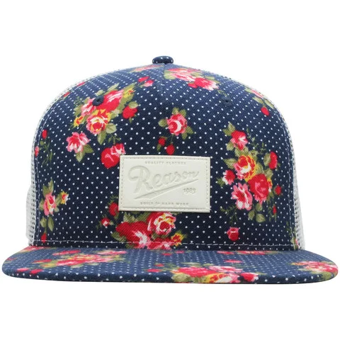 Dot_Roses_Trucker_large.jpg