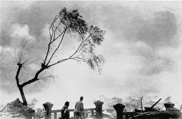 Yamahata Yôsuke, Nagasaki, 10 de Agosto 1945.