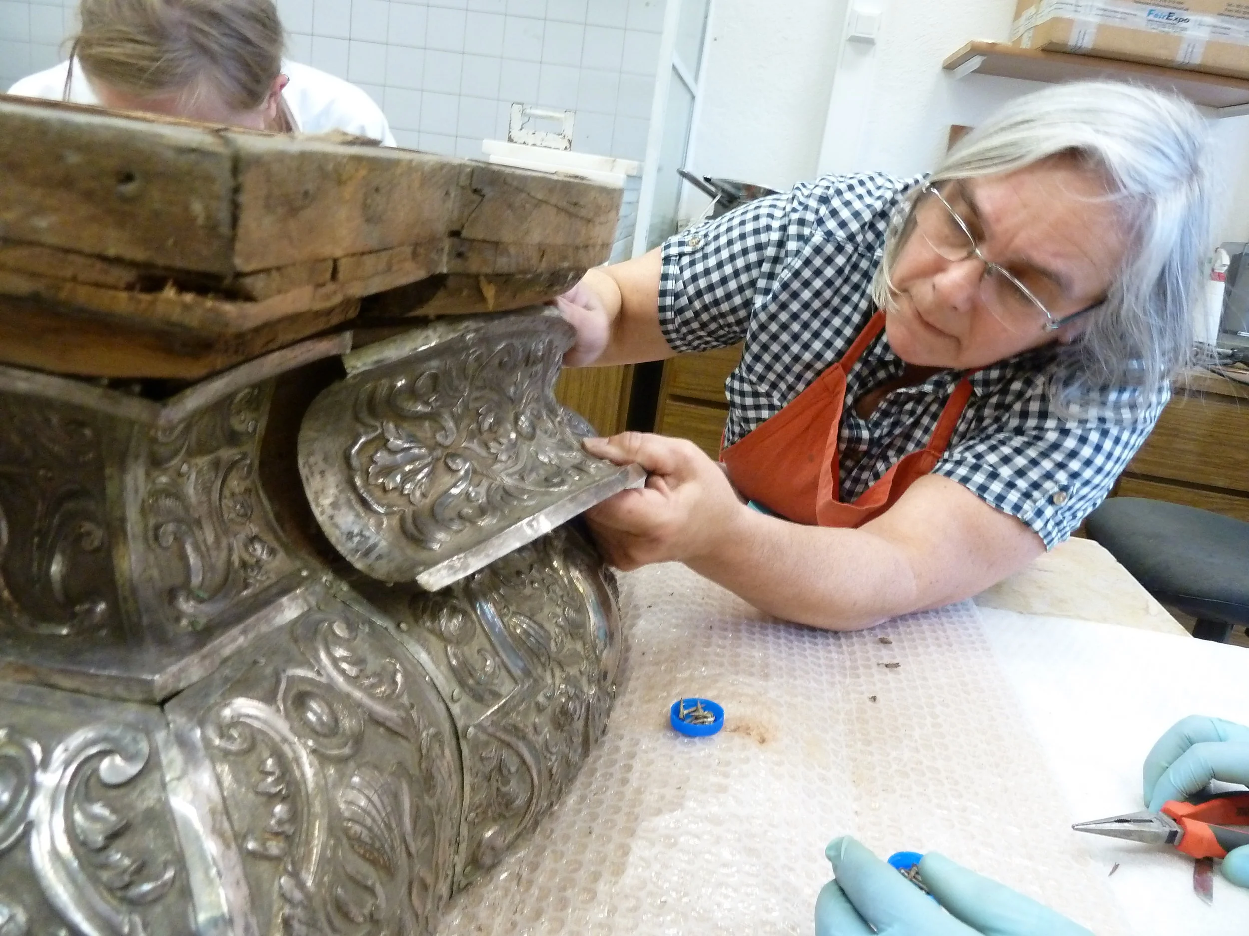  2015. Laboratório José de Figueiredo. Intervenção de conservação do andor de S. João Evangelista, do Museu Rainha Dona Leonor, Beja. 