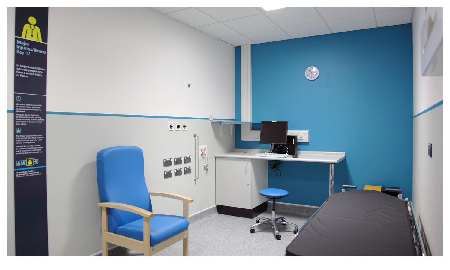  Panels inform patients where they are and what type of care they can expect.&nbsp;©Simon Turner Photography 