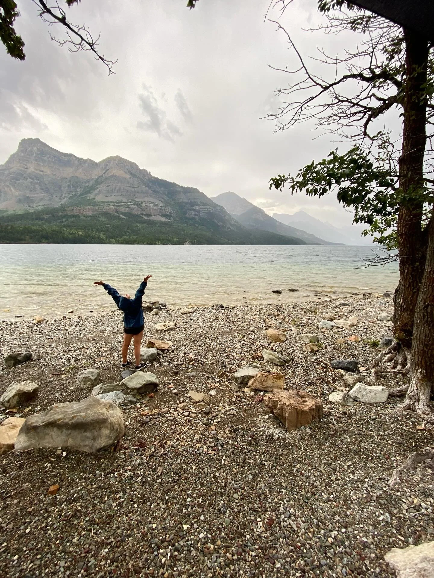 I cannot believe I have never been here before! (Sound on if you want to hear waves on the second slide) 

📍Waterton Lakes National Park

#watertonlakesnationalpark #rockymountains #summeradventures