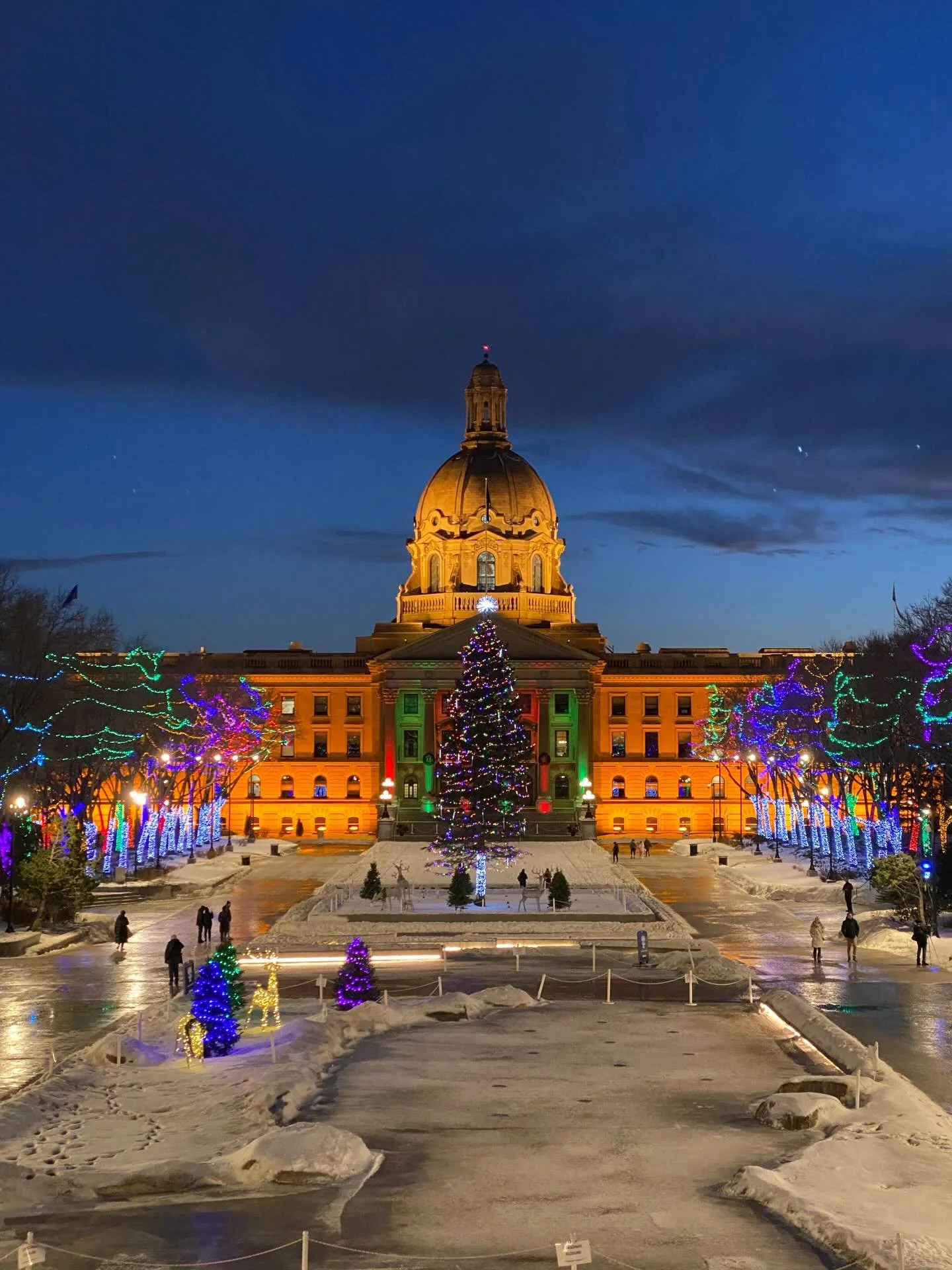 &ldquo;It&rsquo;s starting to look a lot like Christmas&hellip;&rdquo;