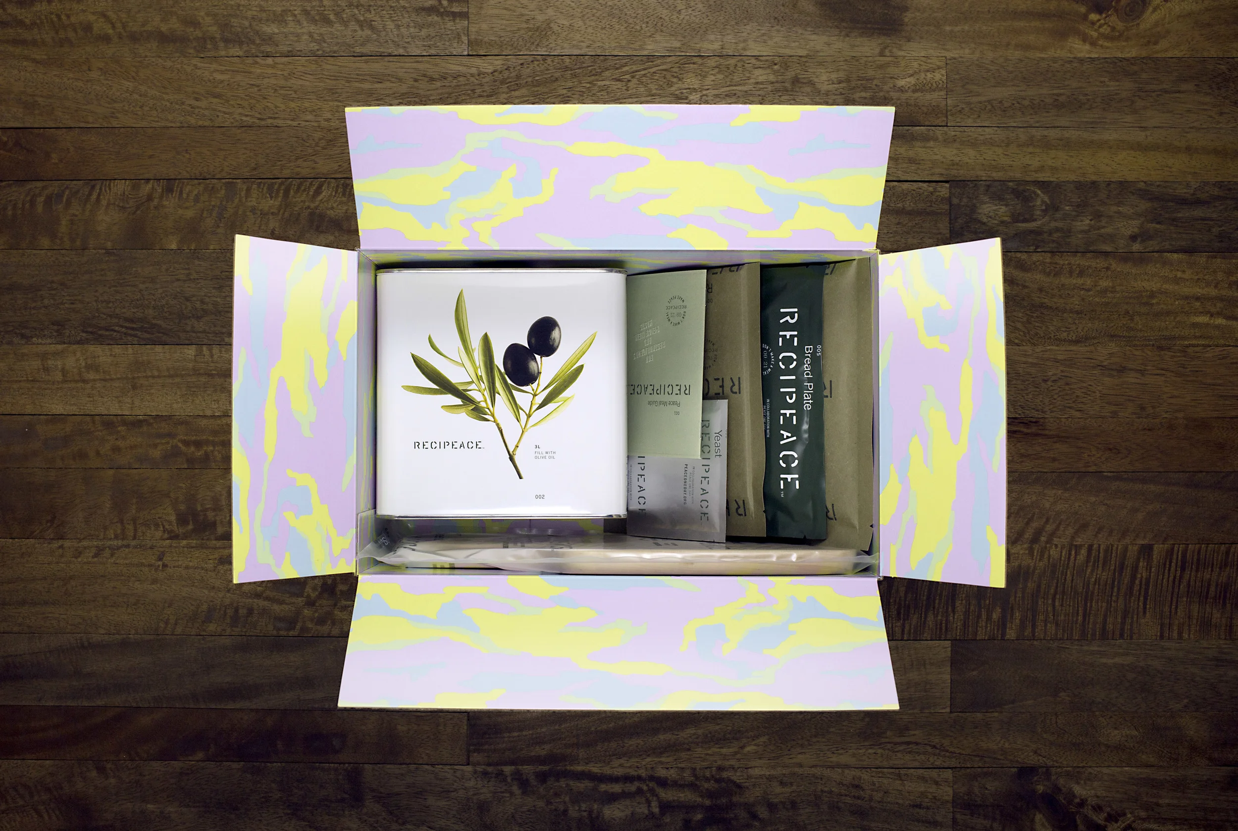 Recipeace_PeaceKit_open_box.jpg