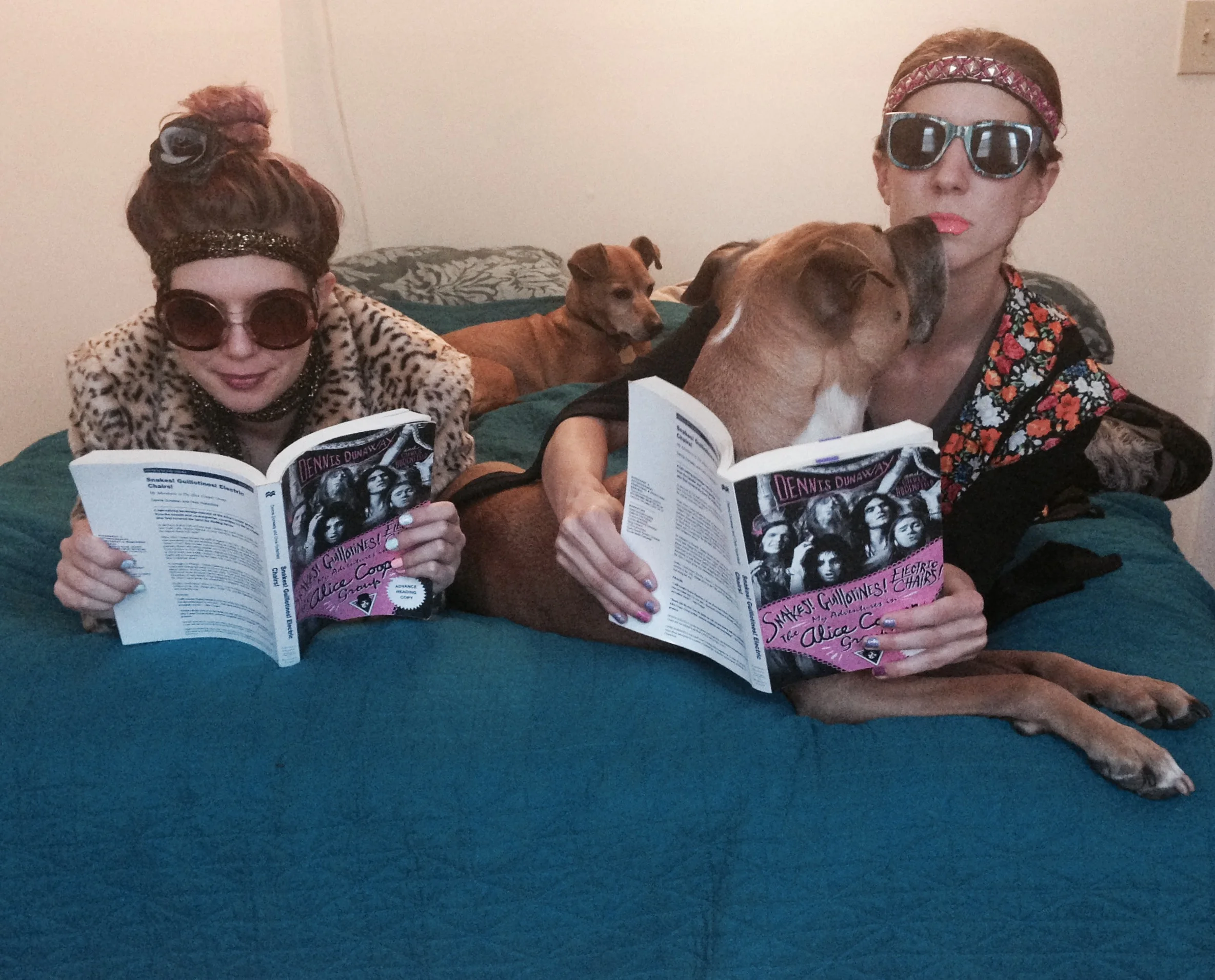 Dennis Dunaway&#x27;s Daughters&#x27; First reactions to reading Snakes! Guillotines! Electric Chairs!