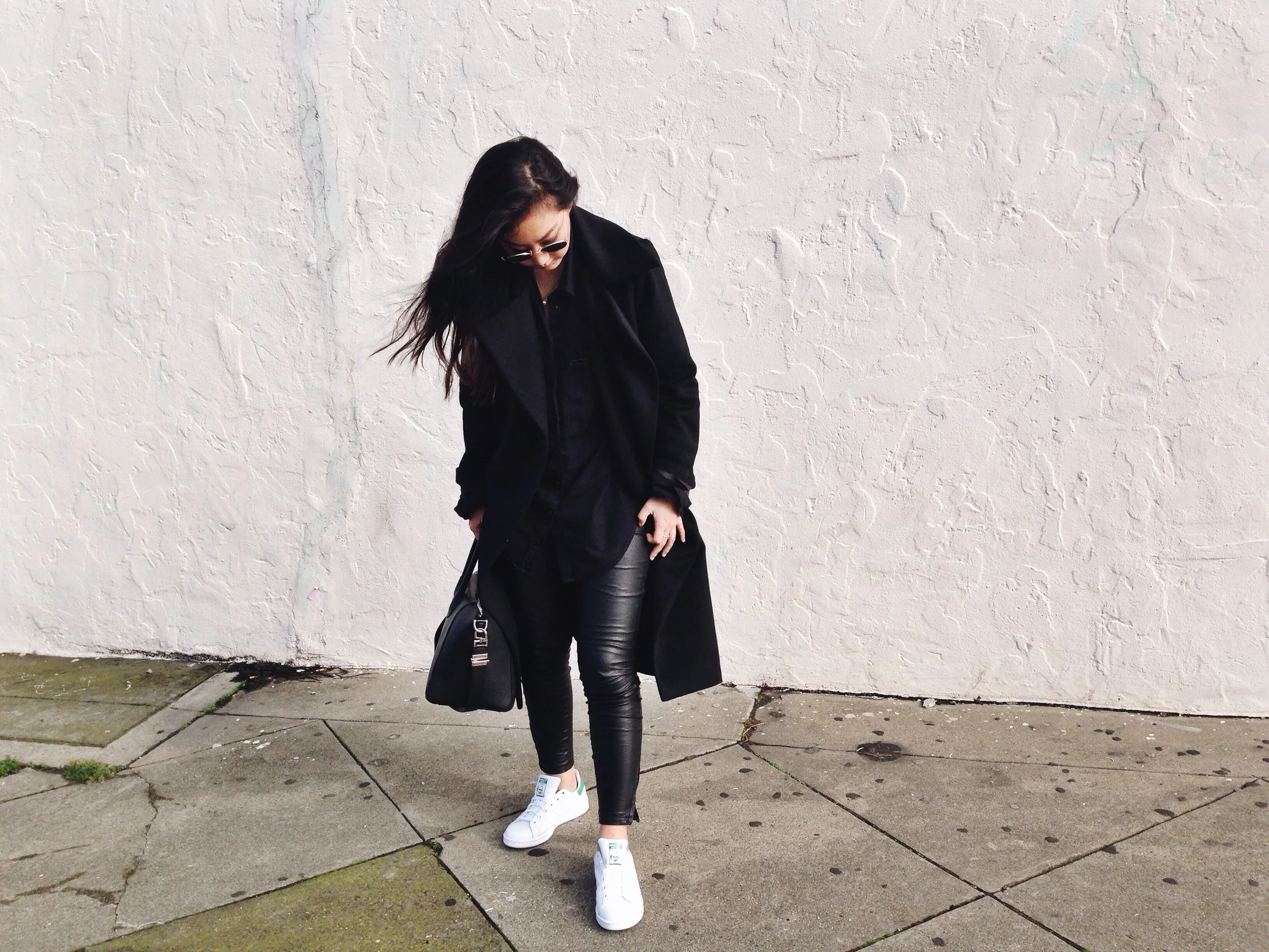 CUSTOM-DESIGNED maxi coat / BLANK DENIM vegan leather leggings / ADIDAS Stan Smith sneakers / GIVENCHY Antigona tote / R AY-BAN retro-round sunglasses 