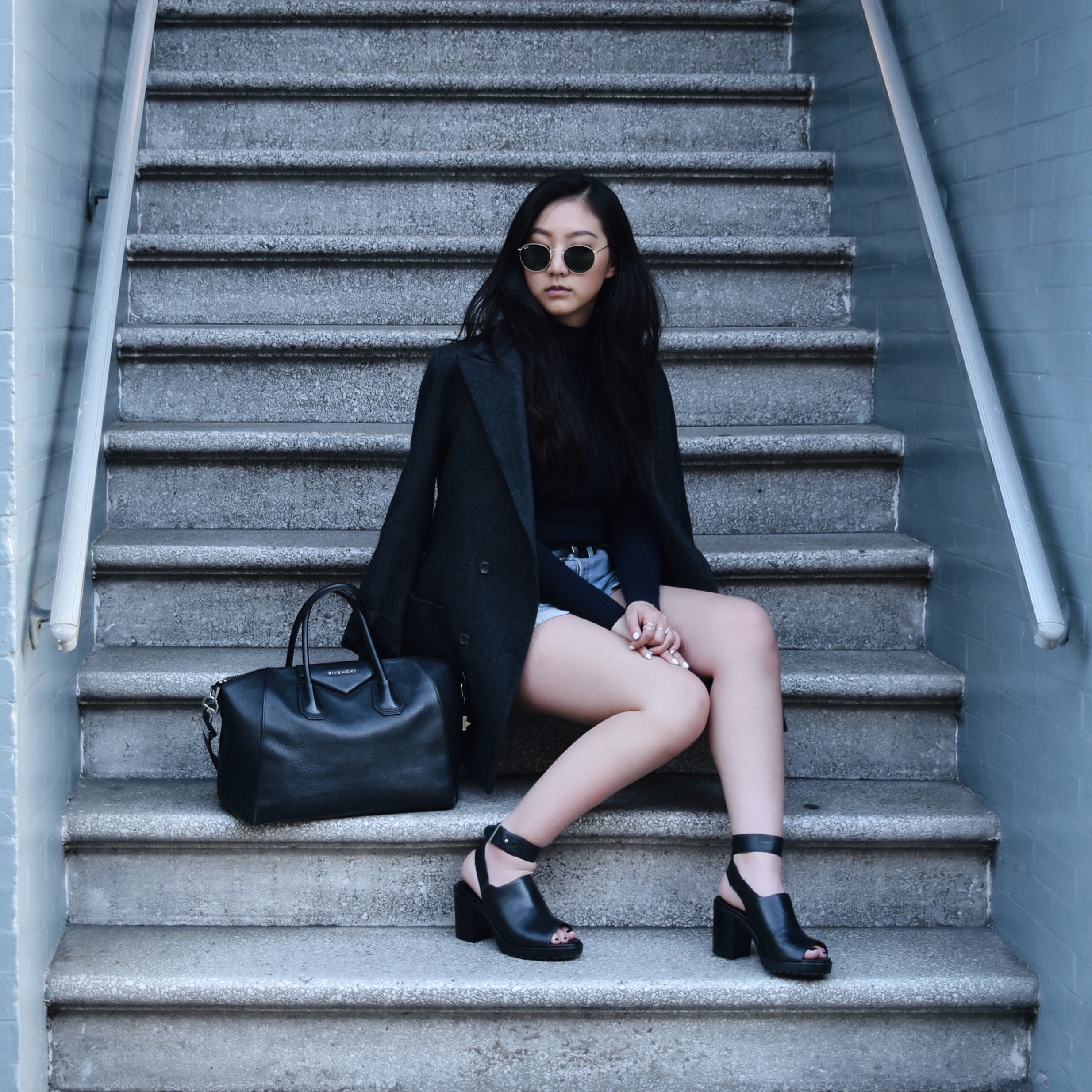 CUSTOM-MADE boyfriend blazer / FREE PEOPLE mock neck tank / REFORMATION shorts / ZARA heels / GIVENCHY Antigona bag