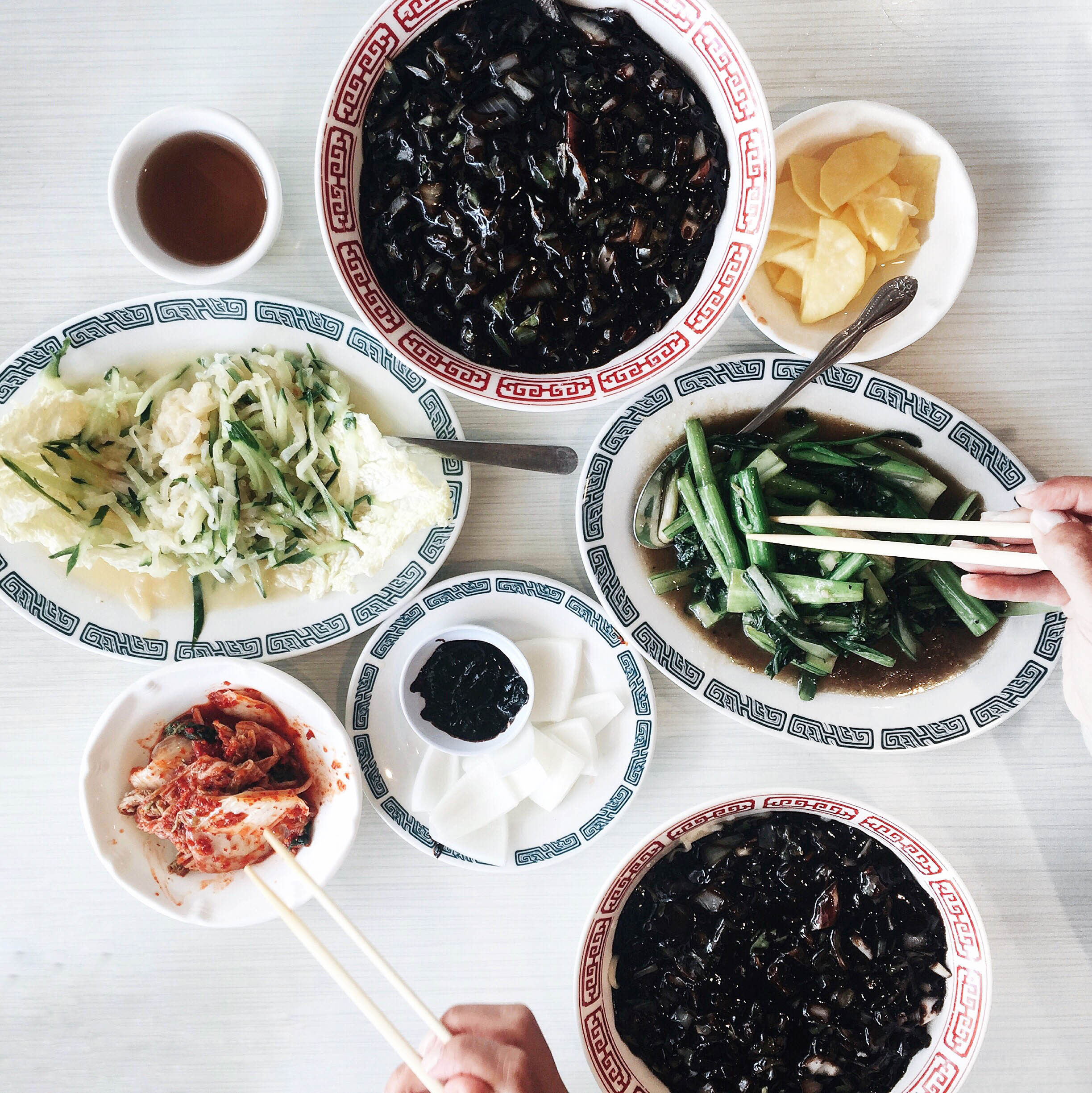 ON DONG CHINESE RESTAURANT zhajiangmian