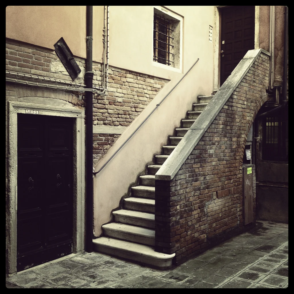 © 2013 Gian Giacomo Stiffoni, all rights reserved
