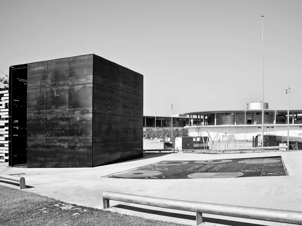© Gian Giacomo Stiffoni, all rights reserved.