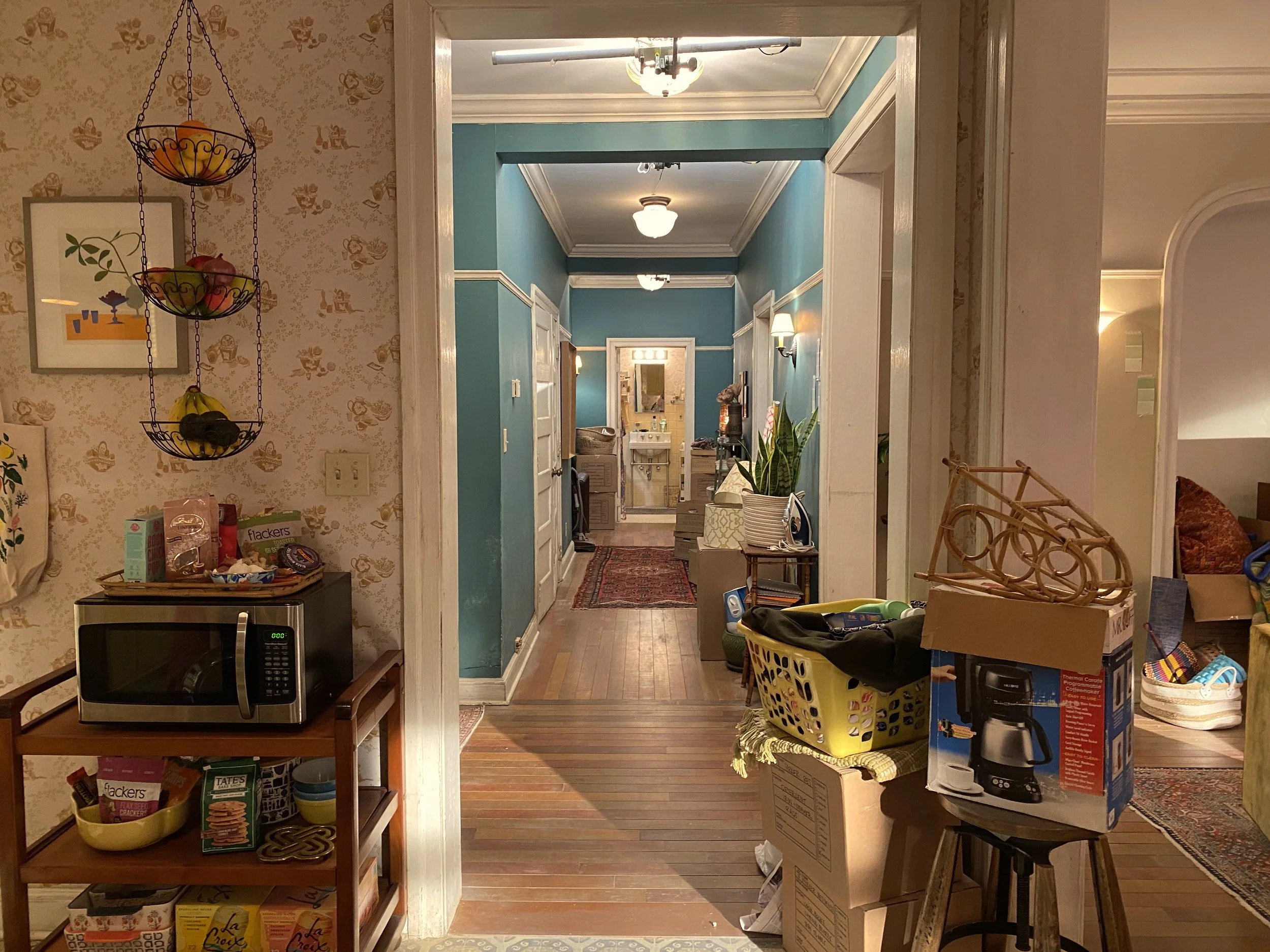 1204_May's Apt_MHendrick_29.JPG