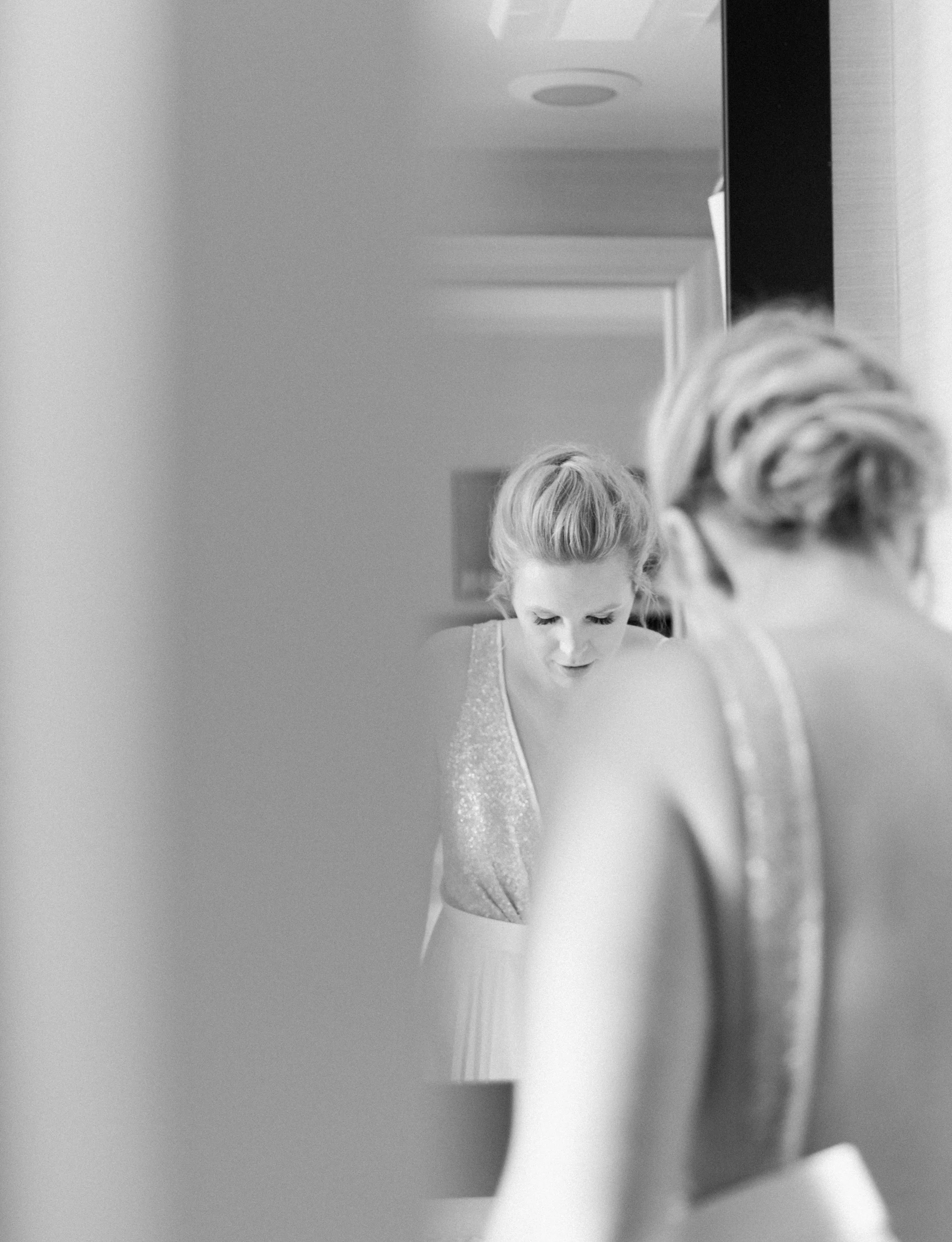 003-CalgaryWeddingPhotographers.jpg