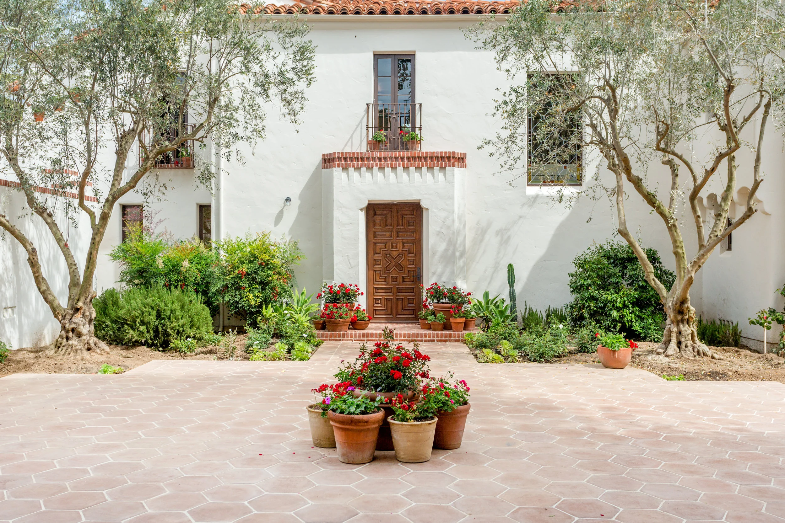 Courtyard2_ElToro.jpg