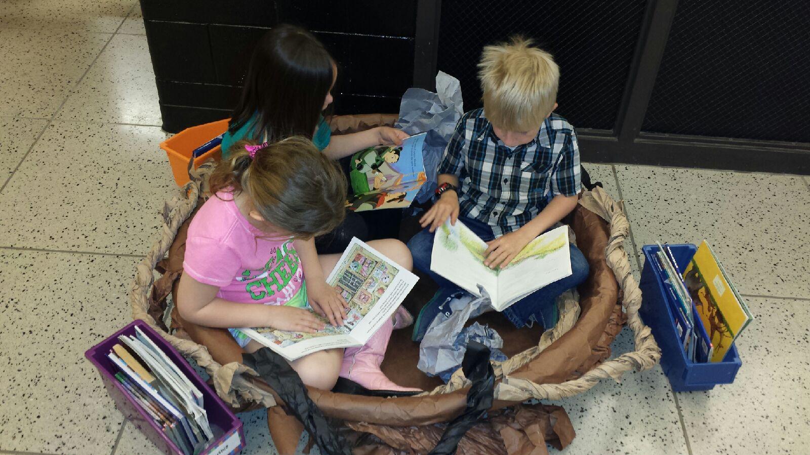"The Packard program is fantastic! The energy and excitement the program brought grabbed and held the attention of all our students, grades 1-5. The students and teachers enjoyed both the large and, more intimate, small break out groups. Our students gained an invaluable experience with Susan and The Bird Sanctuary that they will carry with them. " Meghann Chute Reading Intervention Etna Elementary