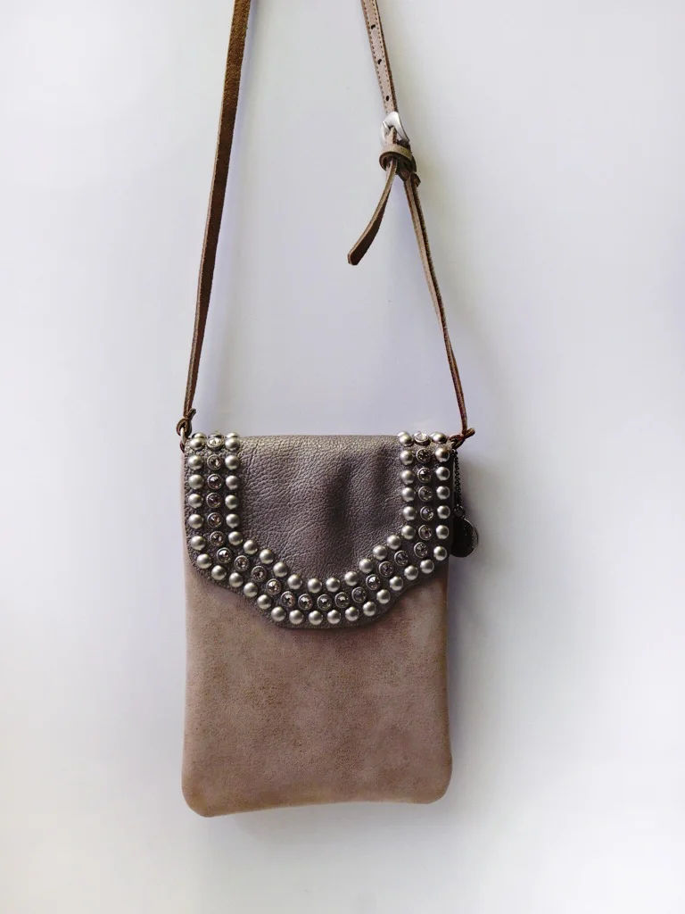 Mauve studded bag.jpg