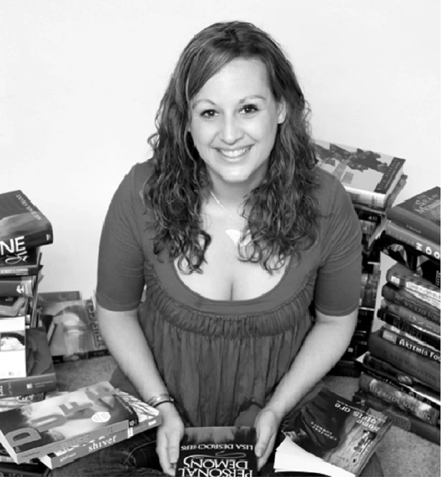 Suzie Townsend on Clear Eyes, Full Shelves